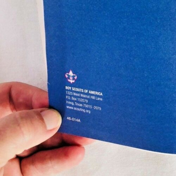 Boy Scouts of America 2005 Cub Scout Handbook - Picture 5 of 6